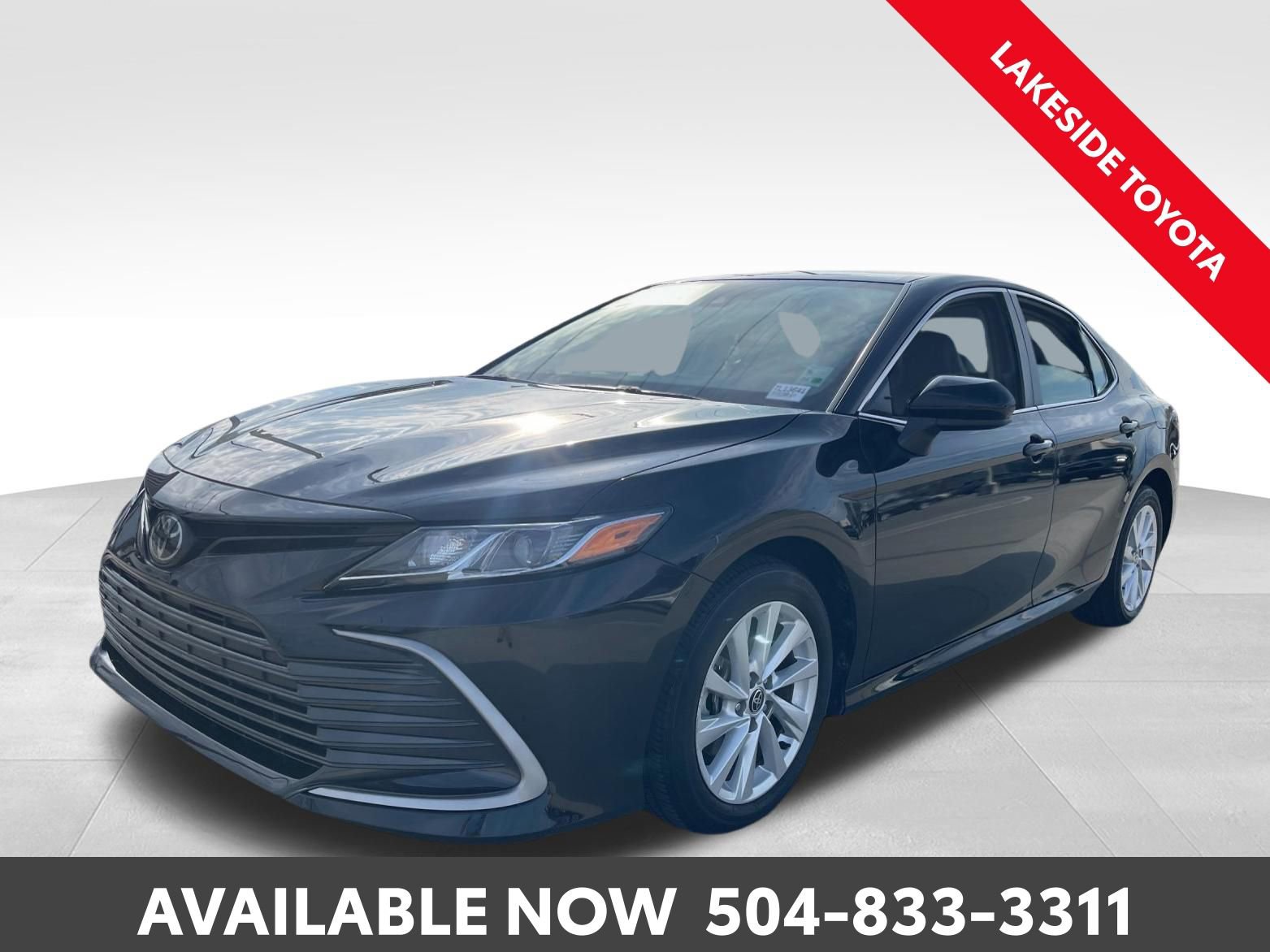 Certified 2023 Toyota Camry LE image 1