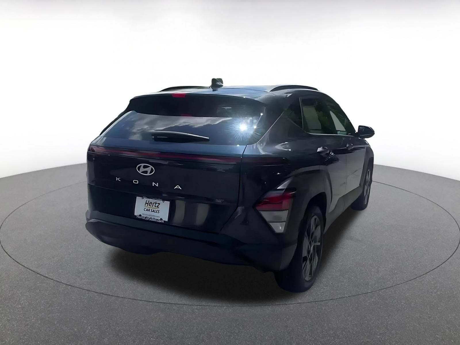 Used 2026 Hyundai Kona SEL Sport FWD image 15
