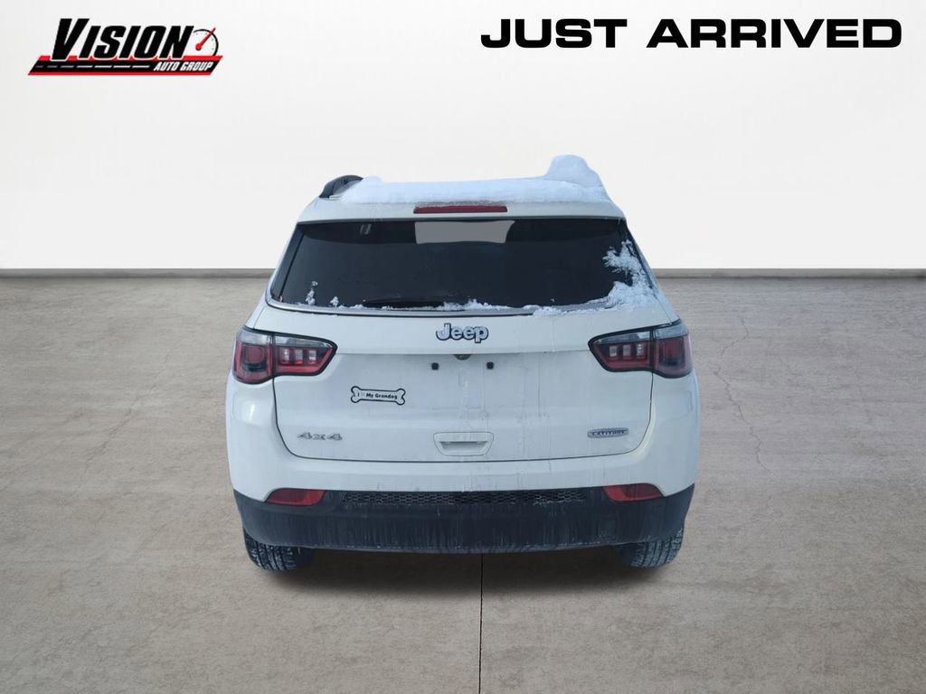 Used 2019 Jeep Compass Latitude w/ Cold Weather Group image 6