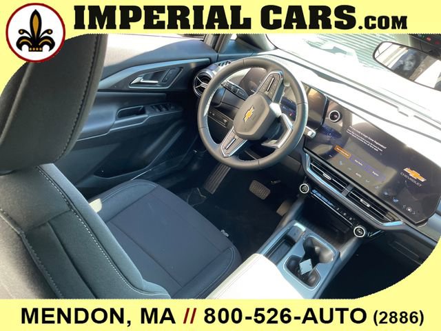 New 2026 Chevrolet Equinox EV LT w/ Comfort Package image 18