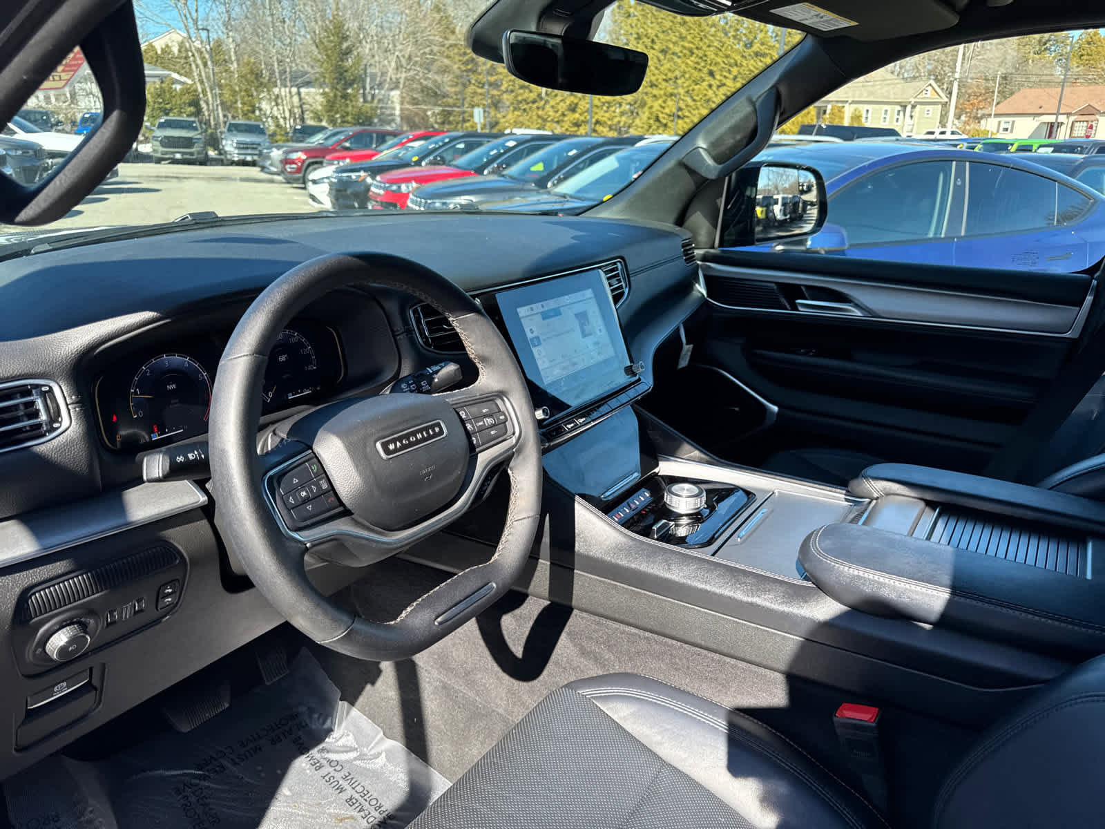 Used 2024 Jeep Wagoneer Series II image 12