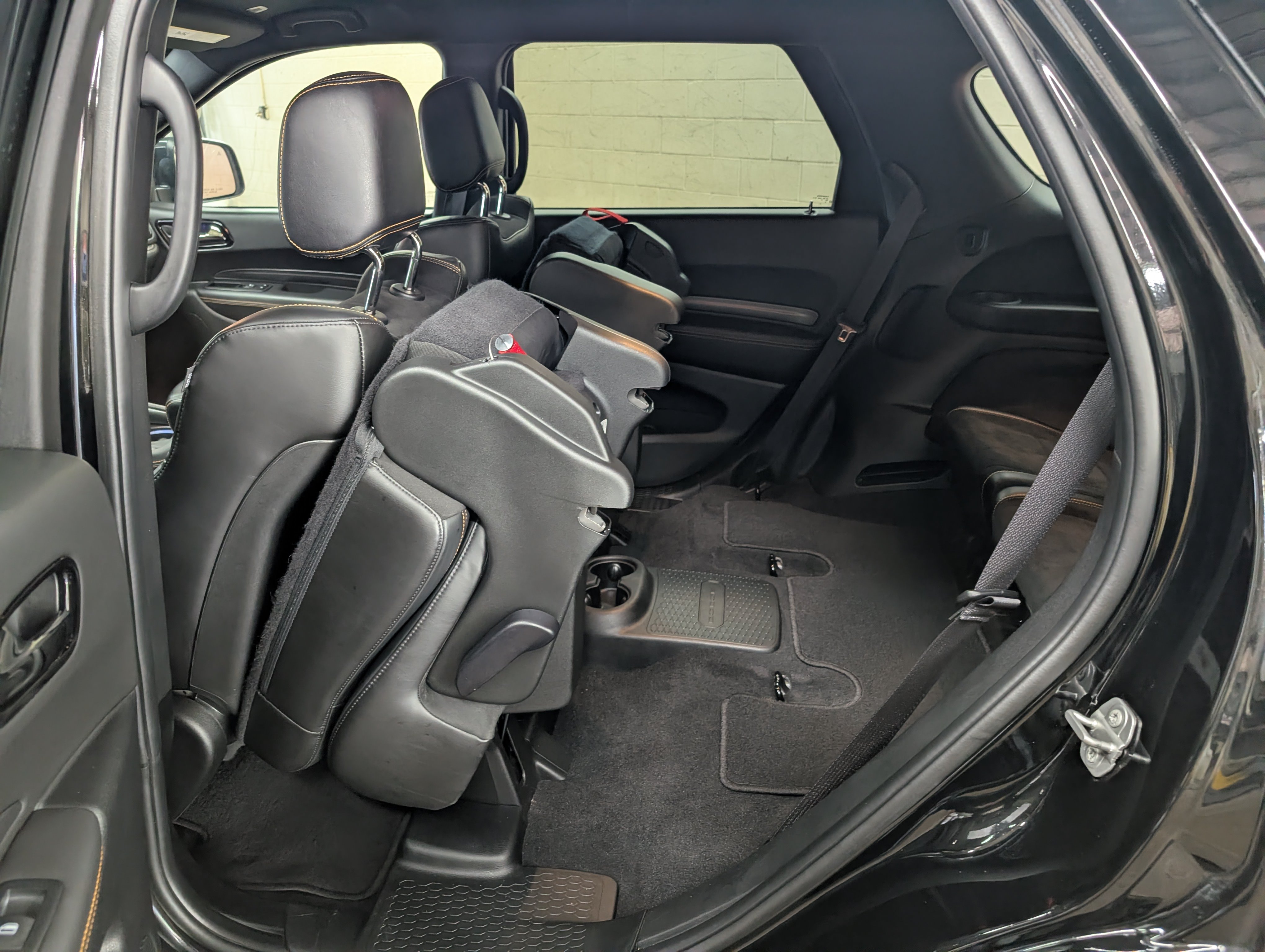 Used 2023 Dodge Durango R/T AWD/4WD image 9