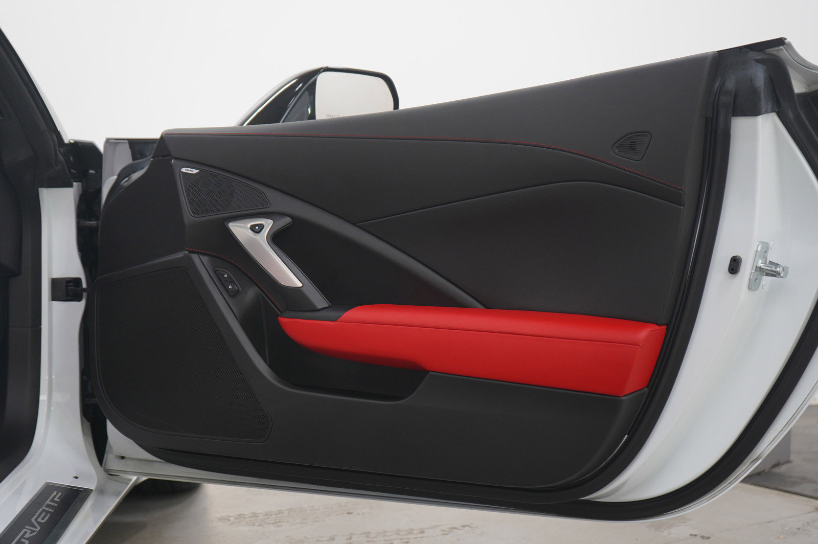 Used 2015 Chevrolet Corvette Stingray Coupe w/ 2LT Preferred Equipment Group image 9