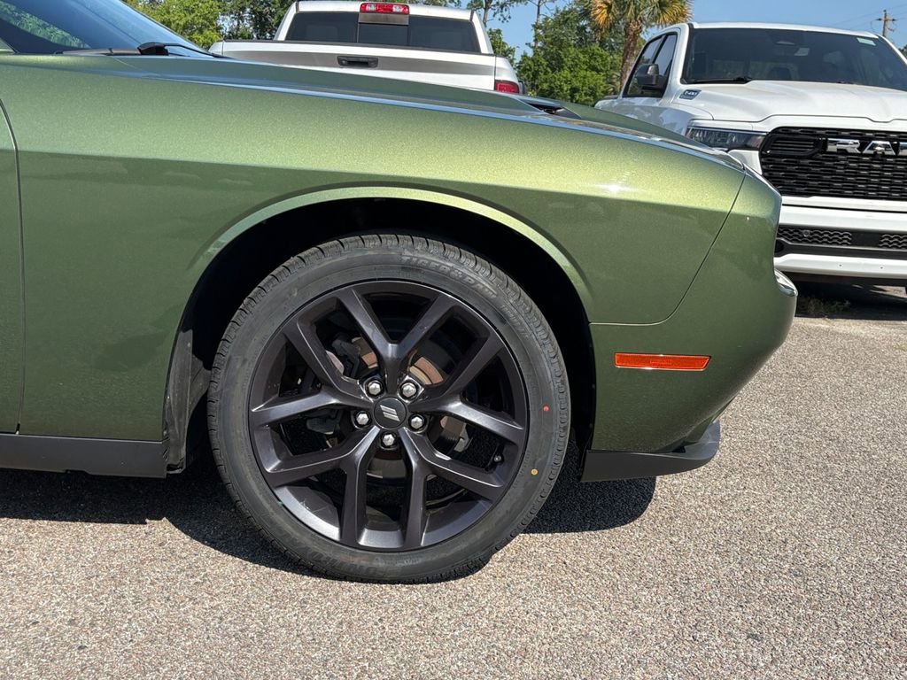 Used 2020 Dodge Challenger SXT w/ Blacktop Package image 24