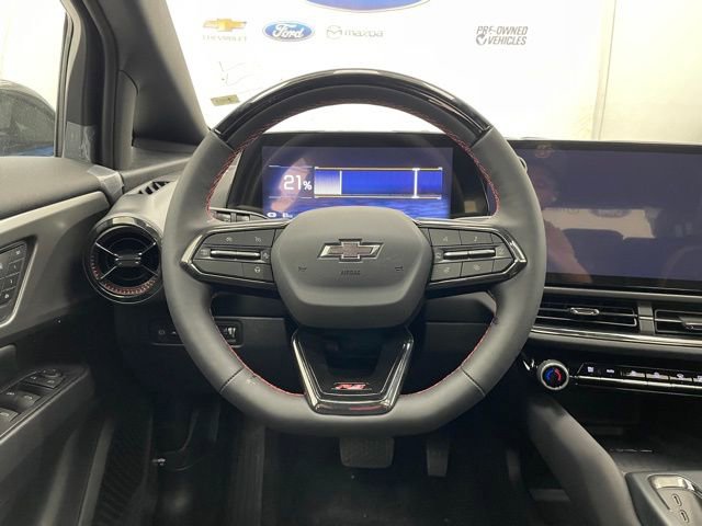 New 2025 Chevrolet Equinox EV RS image 12