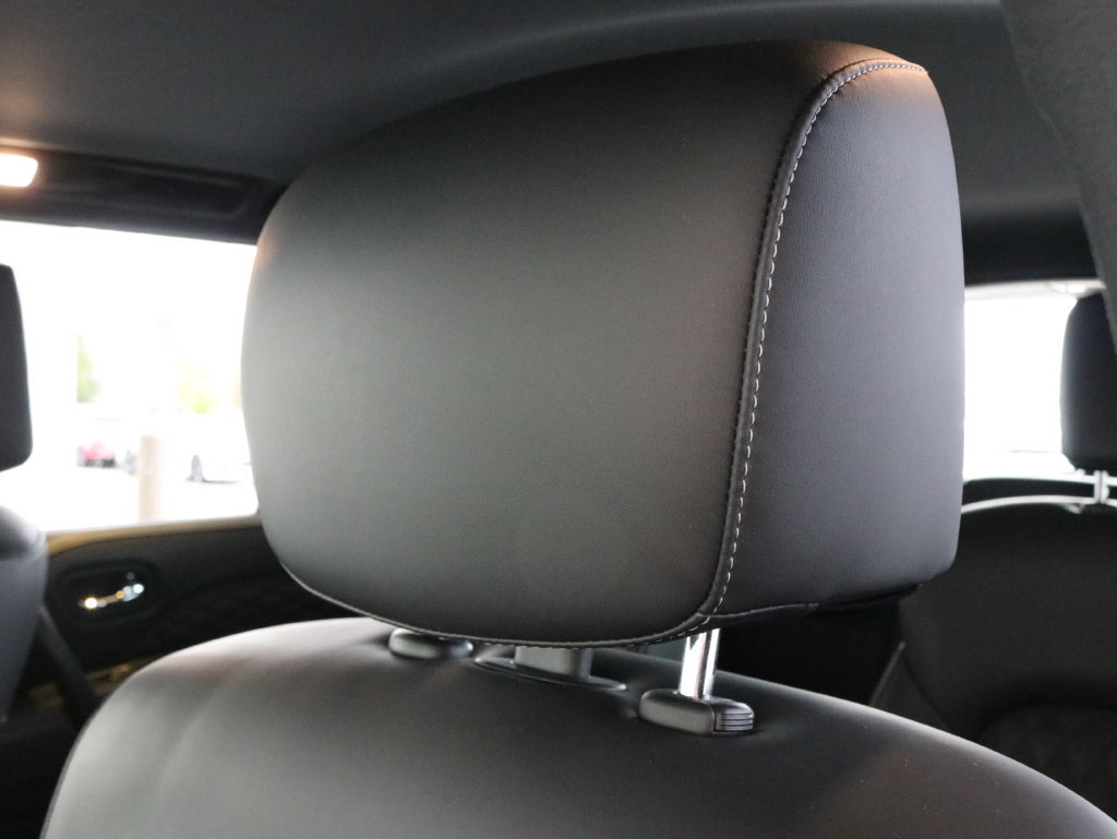 Used 2023 INFINITI QX80 Sensory w/ Cargo Package AWD/4WD image 30