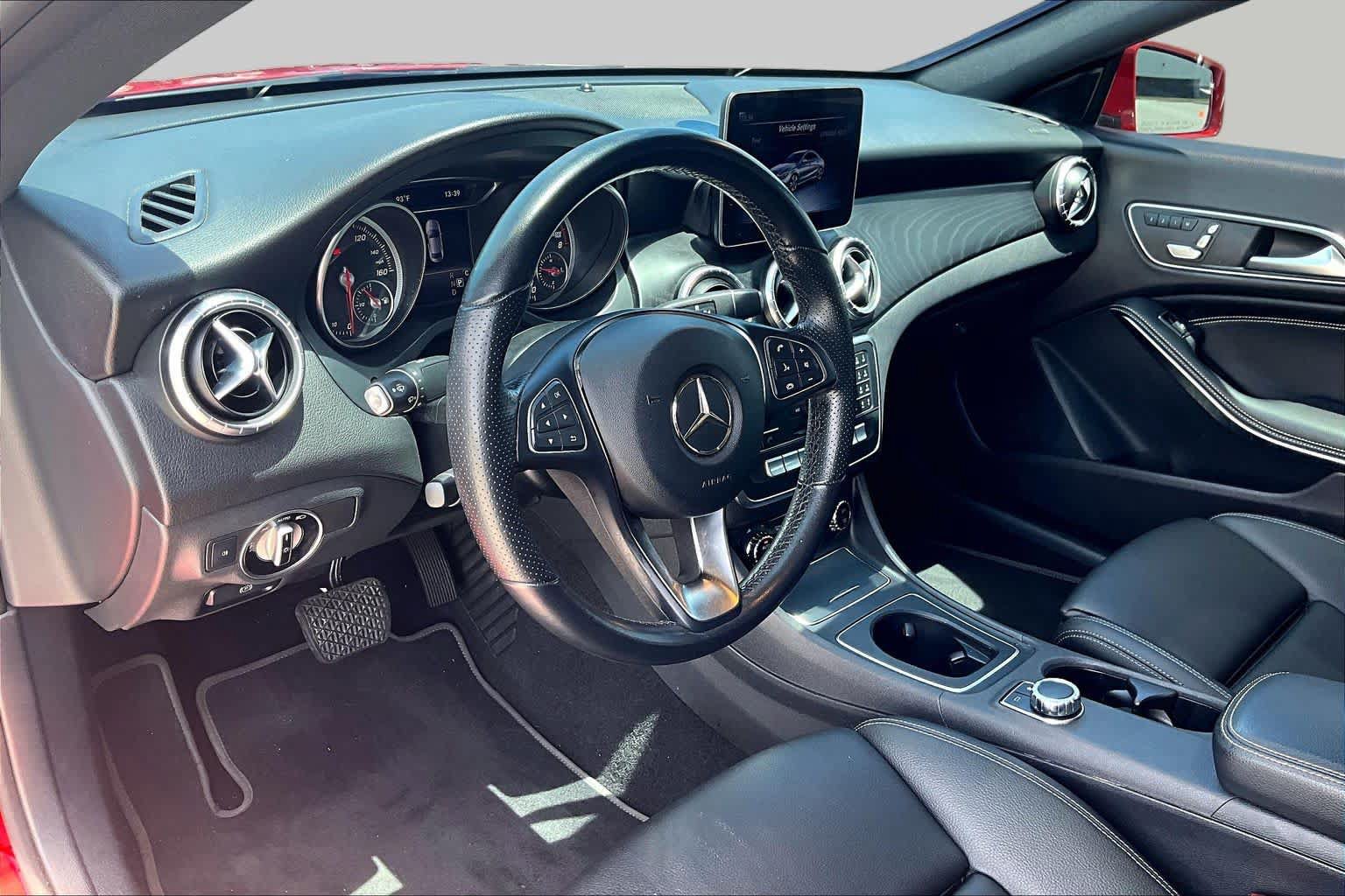 Used 2019 Mercedes-Benz CLA 250 image 18
