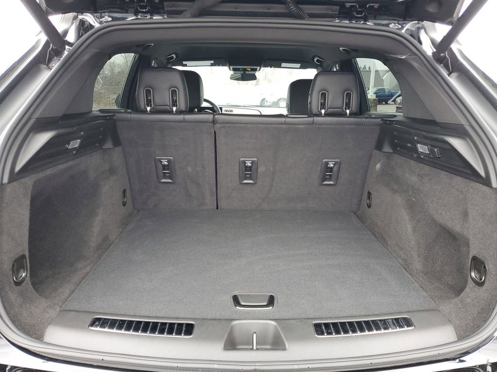 Certified 2024 Cadillac XT4 Sport w/ Cold Weather Package image 26