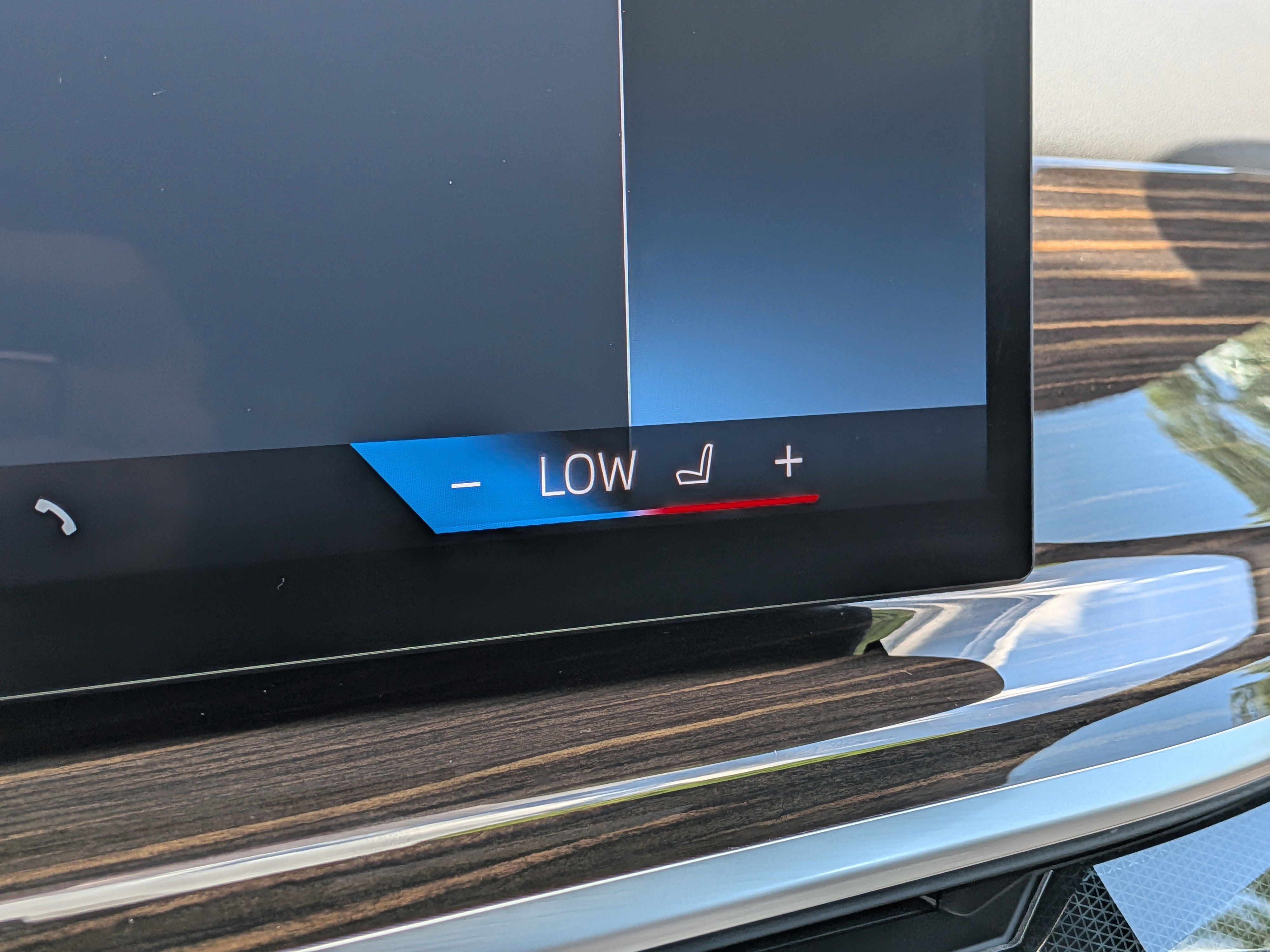 Used 2026 BMW X5 xDrive40i w/ M Sport Package AWD/4WD image 32