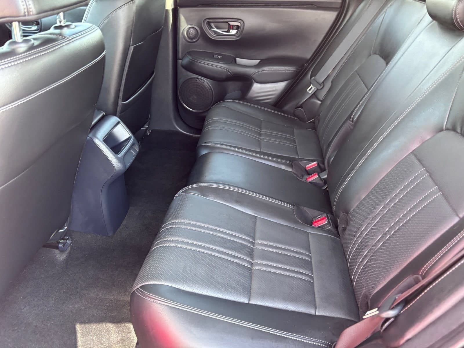 Certified 2025 Honda HR-V EX-L image 16
