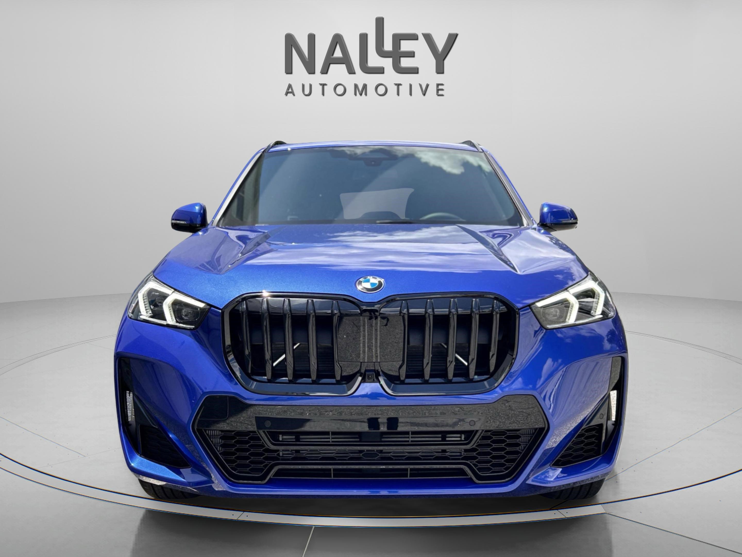 Used 2025 BMW X1 xDrive28i w/ Technology Package image 6