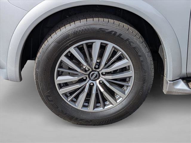 Used 2021 Nissan Armada SL w/ Captain's Chairs Package image 9