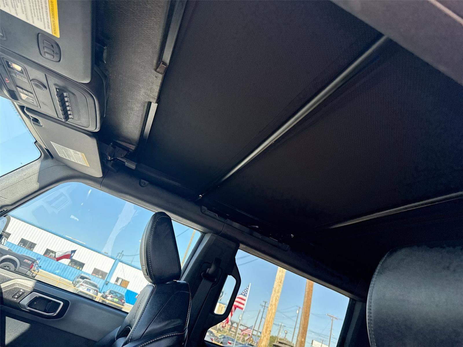 Certified 2023 Ford Bronco Badlands image 16