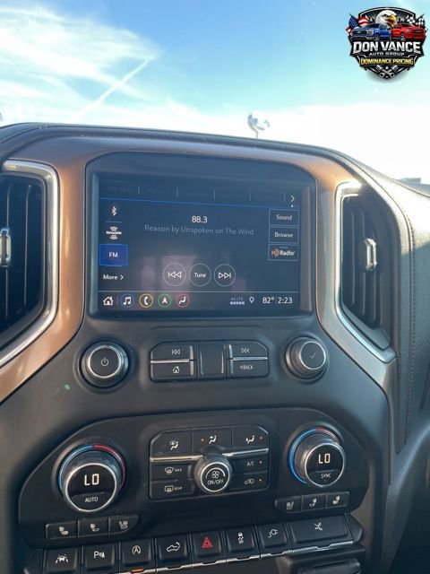 Used 2019 Chevrolet Silverado 1500 High Country w/ Technology Package image 22