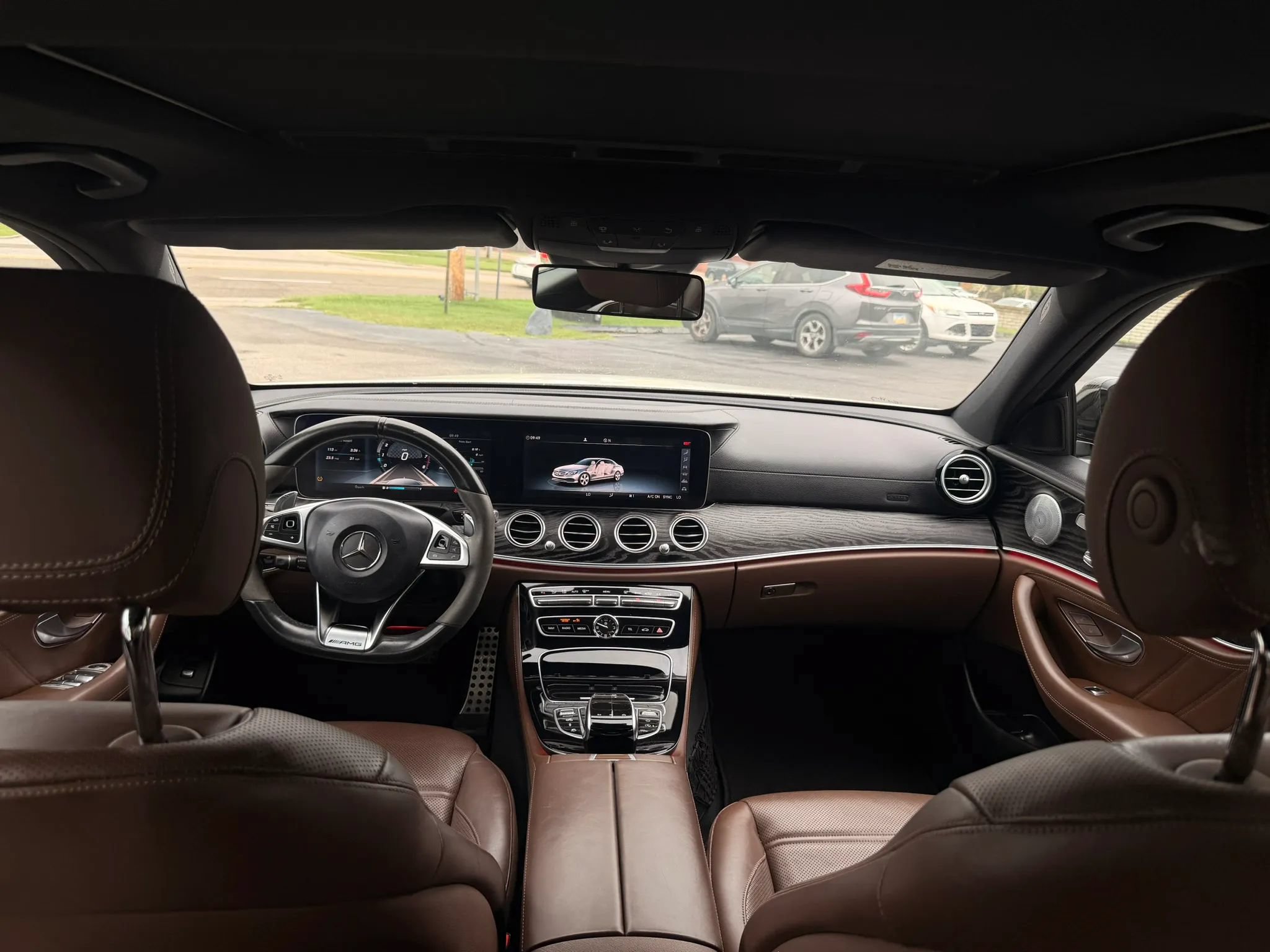 Used 2017 Mercedes-Benz E 43 AMG 4MATIC Sedan image 27