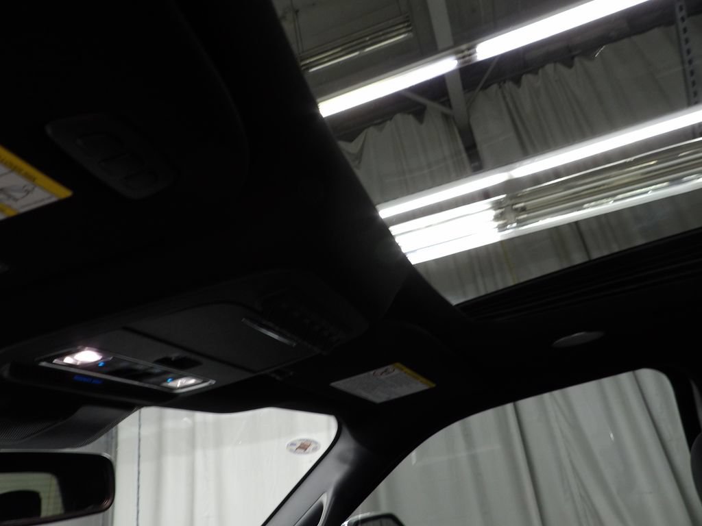 Used 2024 Ford F450 Platinum AWD/4WD image 32