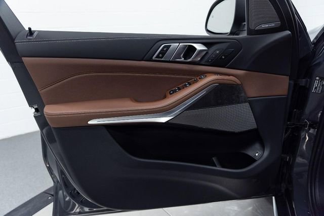 New 2026 BMW X5 xDrive50e image 15