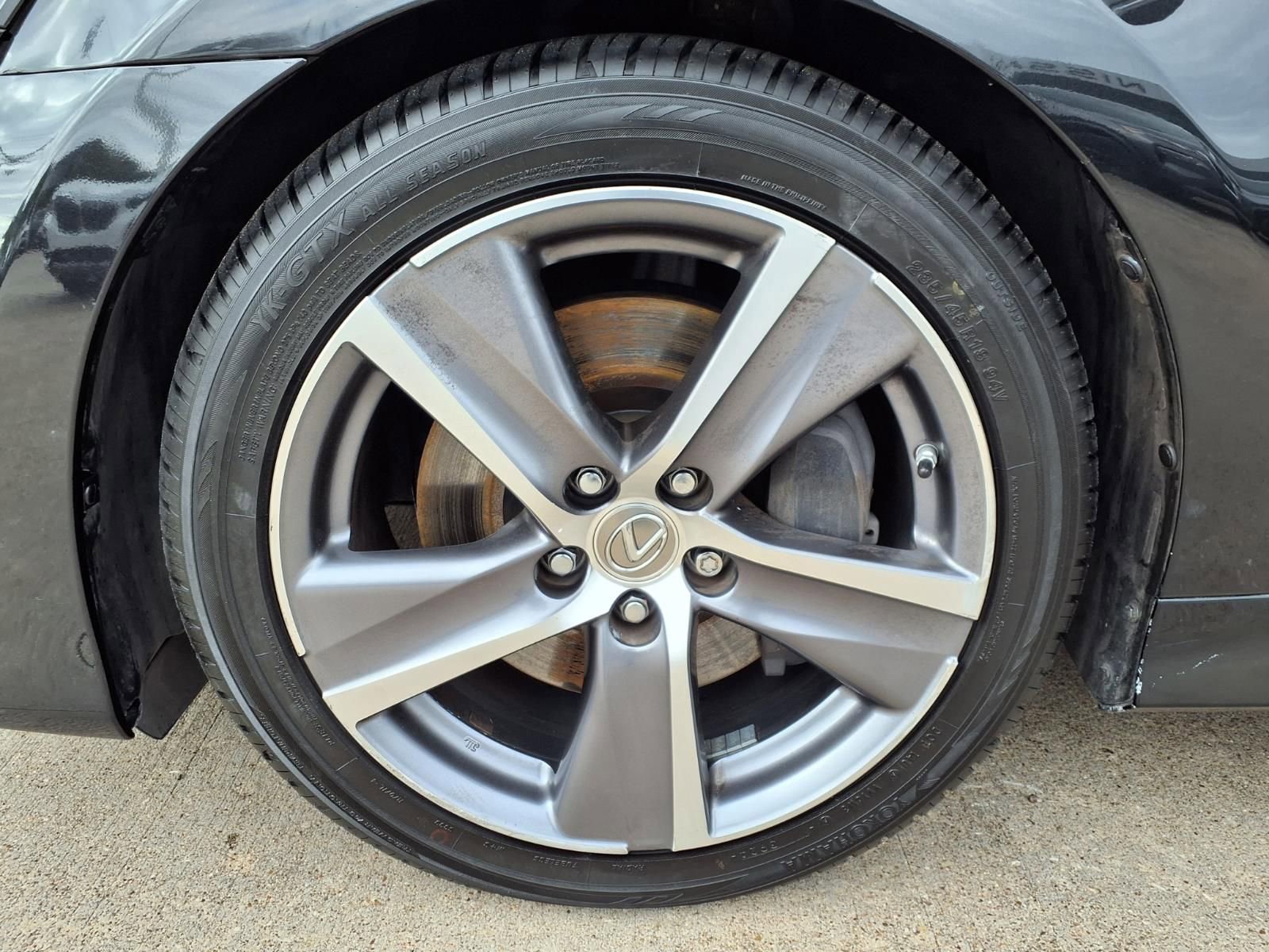 Used 2017 Lexus GS 350 w/ Preferred Accessory Package RWD image 9