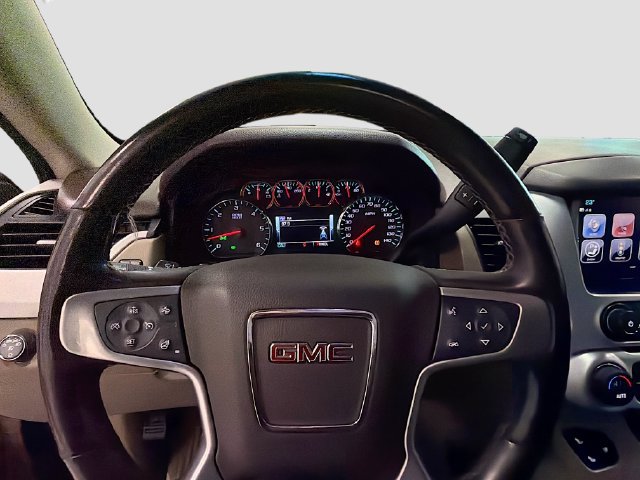 Certified 2019 GMC Yukon SLT w/ Premium Edition AWD/4WD image 15
