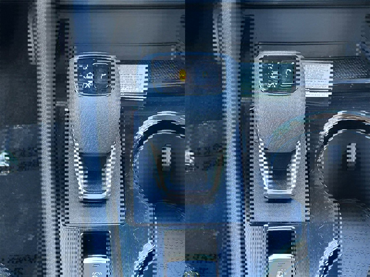 New 2026 Nissan Rogue S image 25