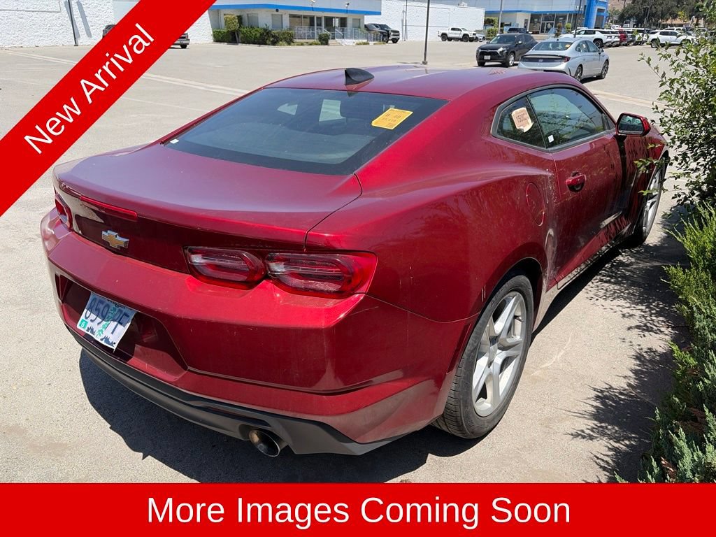 Used 2023 Chevrolet Camaro LT RWD image 3