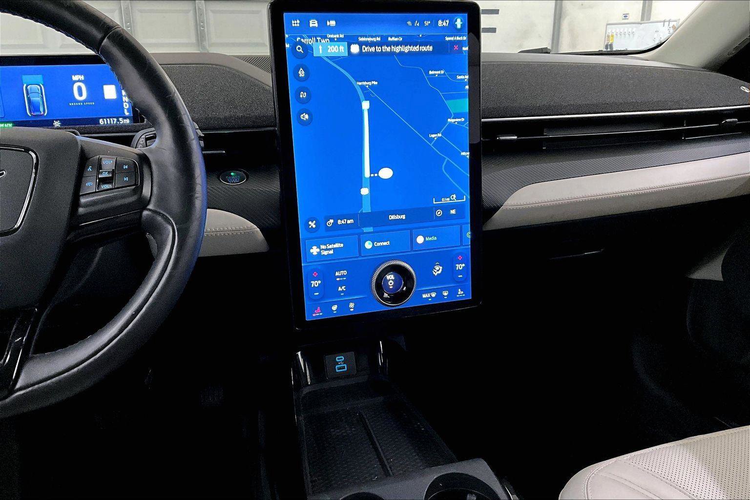 Used 2021 Ford Mustang Mach-E Premium image 6