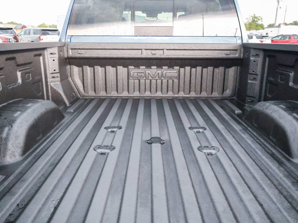 New 2026 GMC Sierra 3500 Denali Ultimate w/ LPO, Black Badging Package AWD/4WD image 6