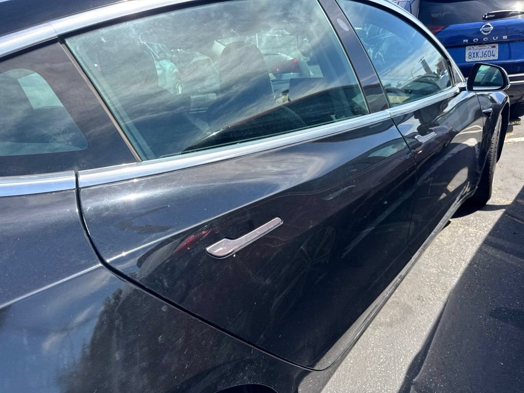Used 2020 Tesla Model 3 Long Range AWD/4WD image 5