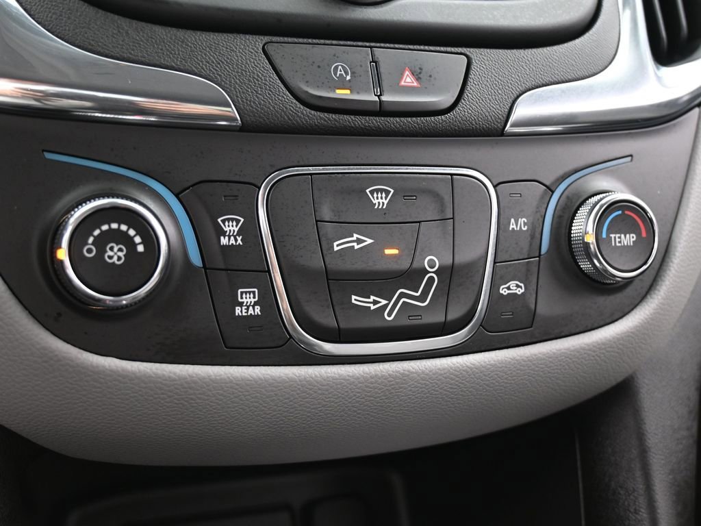 Used 2023 Chevrolet Equinox LS w/ Driver Confidence II Package image 22