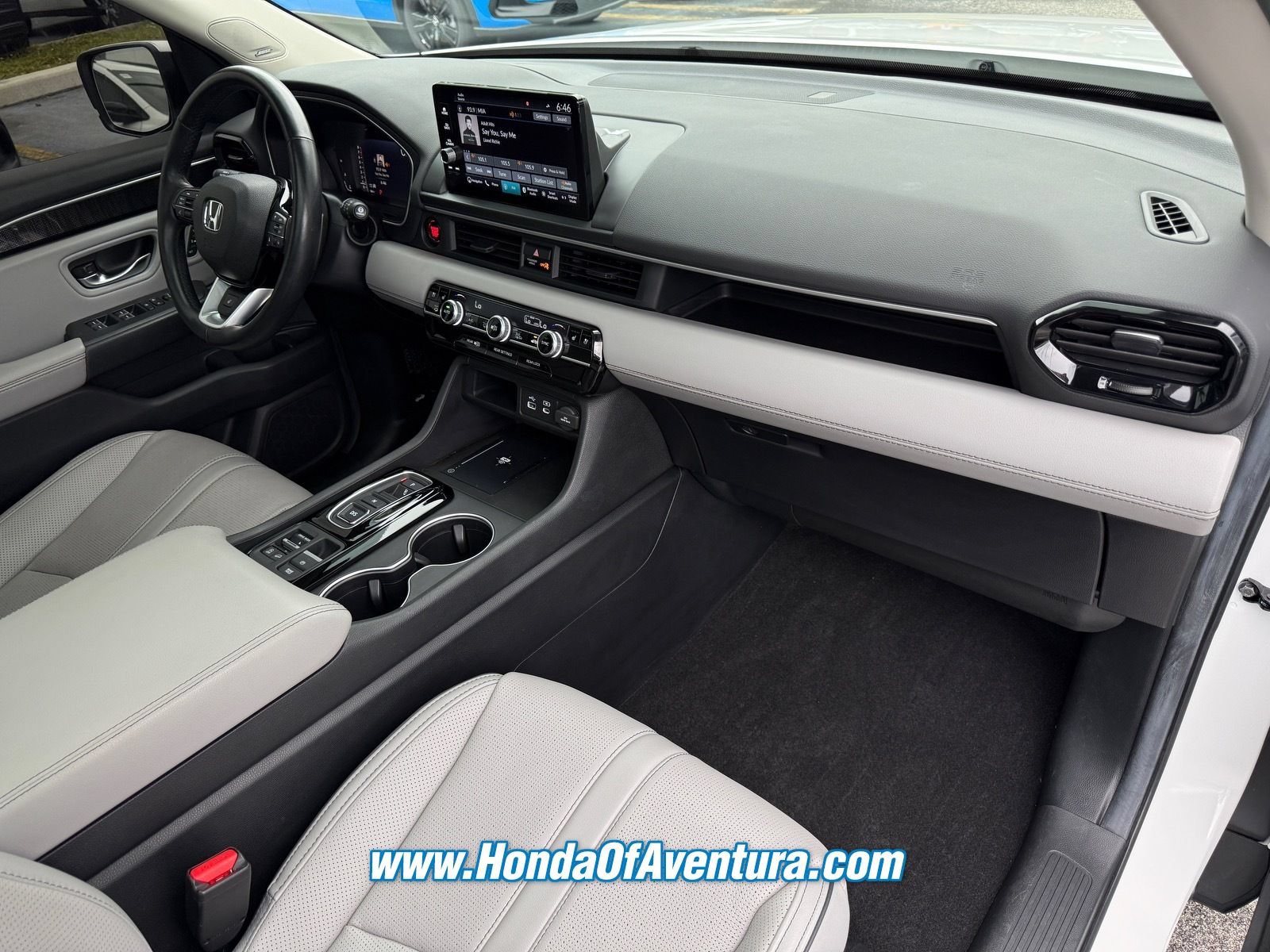 Certified 2025 Honda Pilot Elite image 10