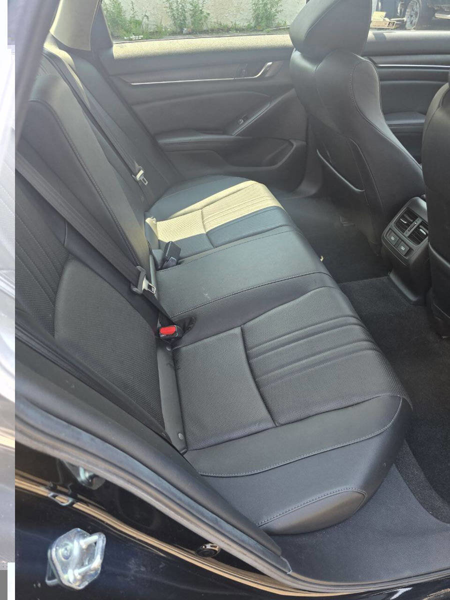 Used 2021 Honda Accord EX-L image 12