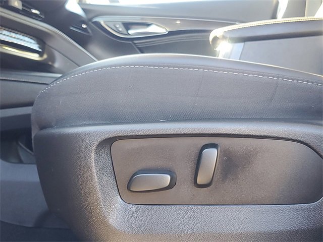 Used 2023 Buick Envision Preferred image 11