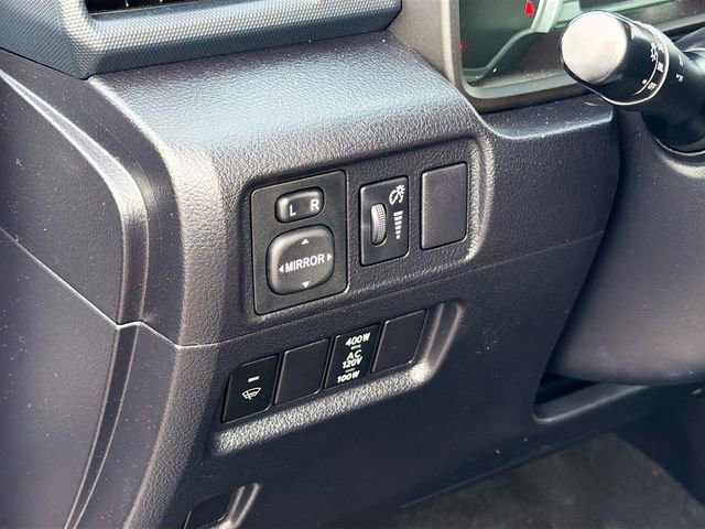 Used 2014 Toyota 4Runner SR5 image 10