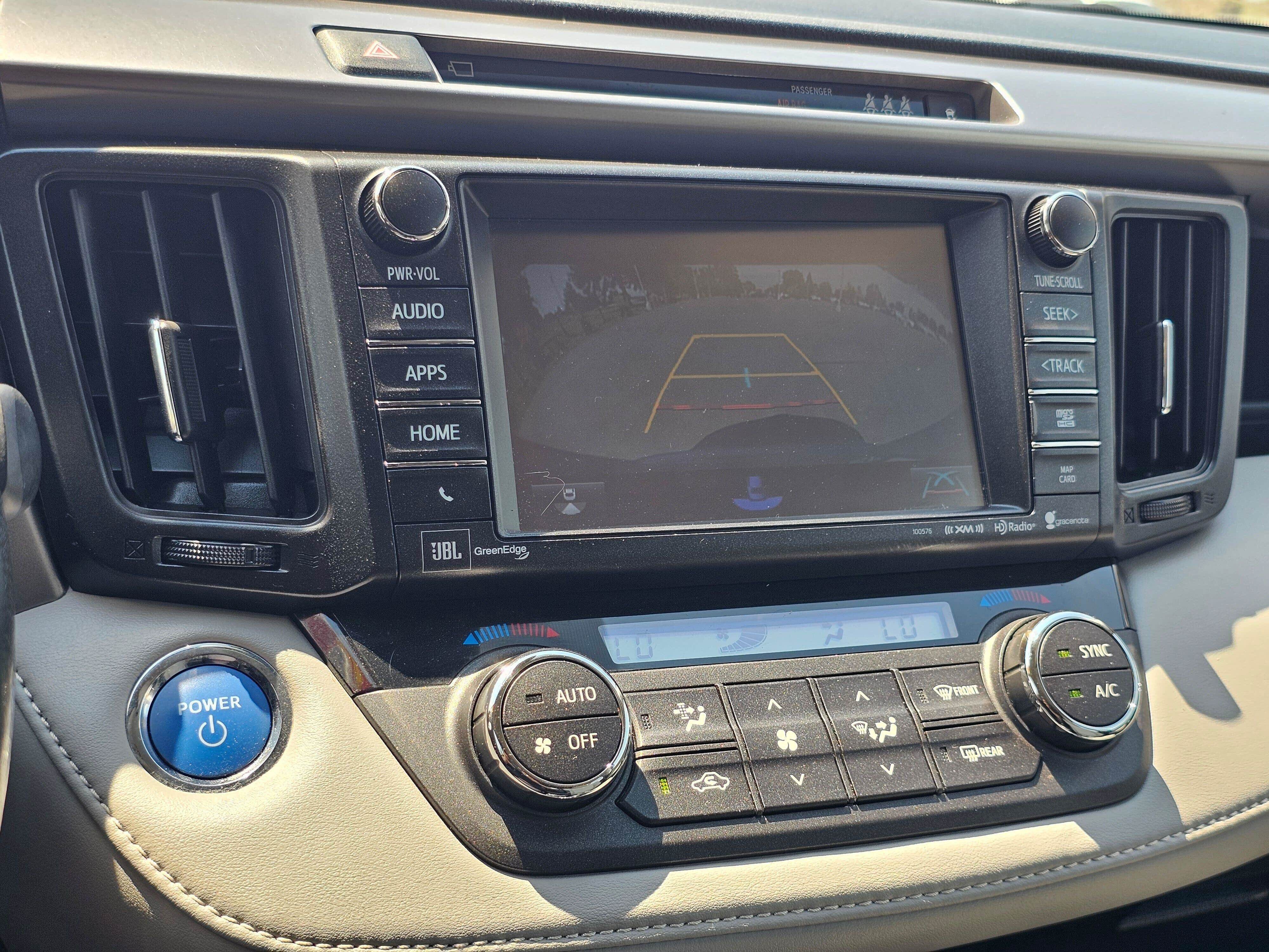 Used 2018 Toyota RAV4 Limited w/ Advanced Technology Package AWD/4WD image 26