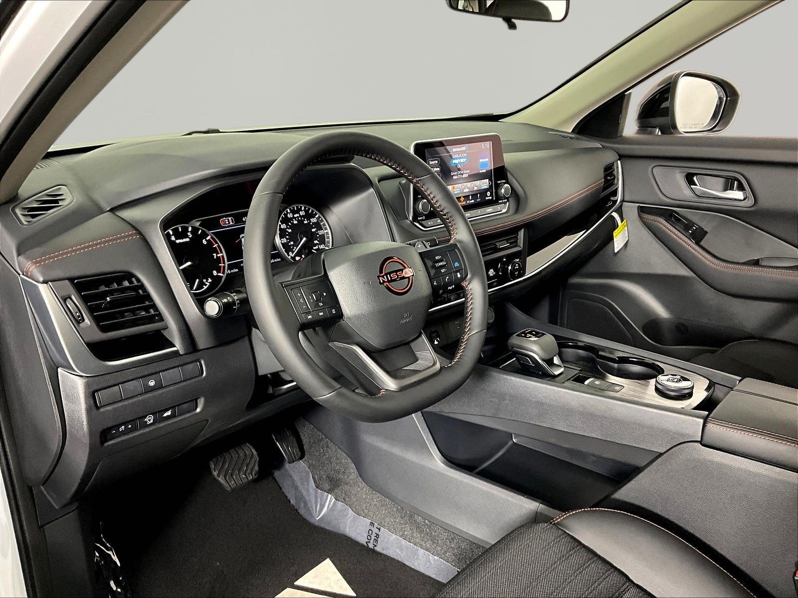 New 2026 Nissan Rogue SV AWD/4WD image 9
