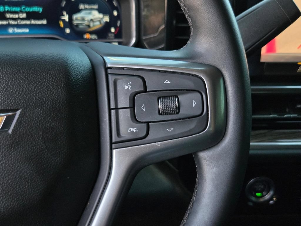 Used 2023 Chevrolet Silverado 1500 LT AWD/4WD image 24