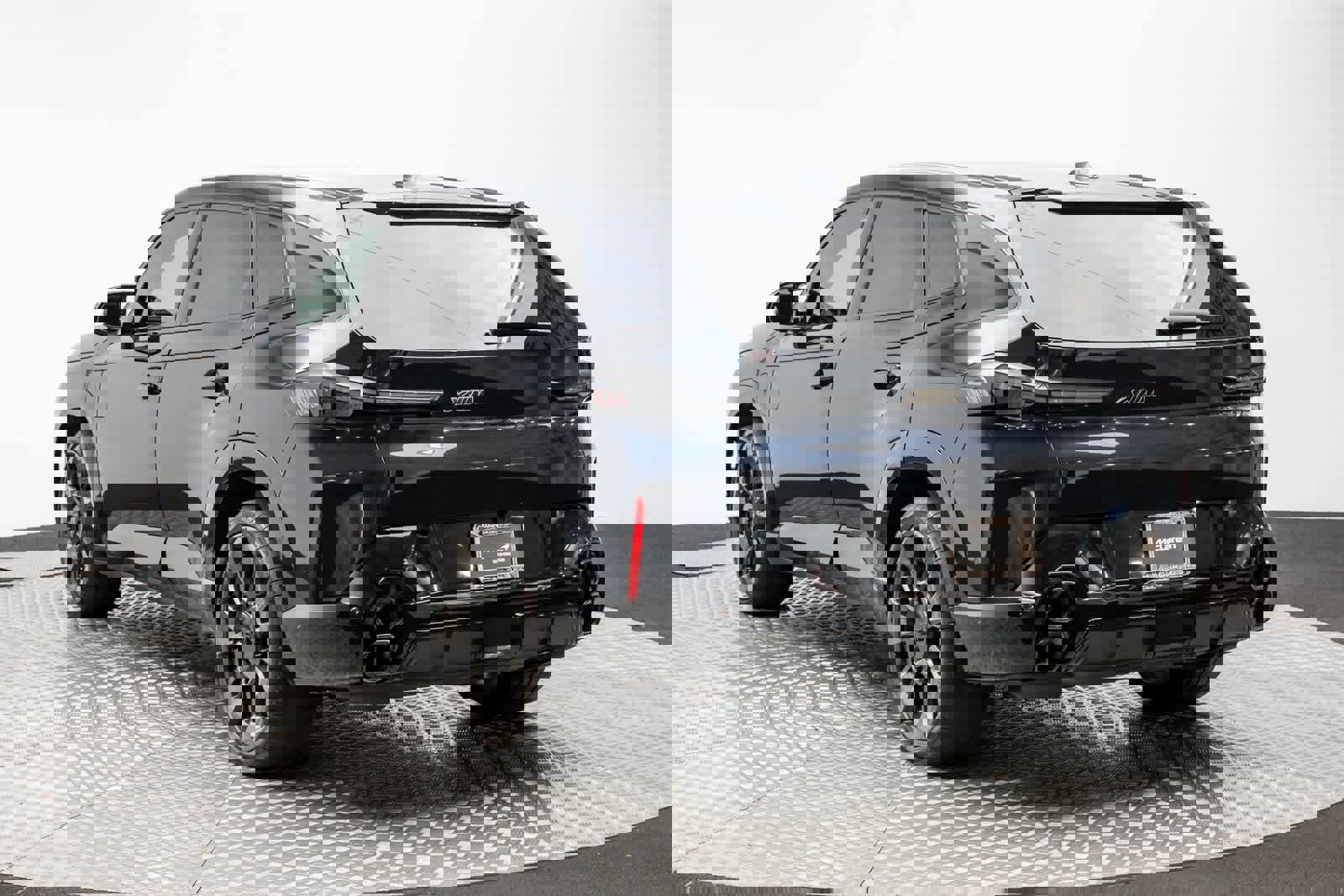 Used 2024 BMW XM image 4