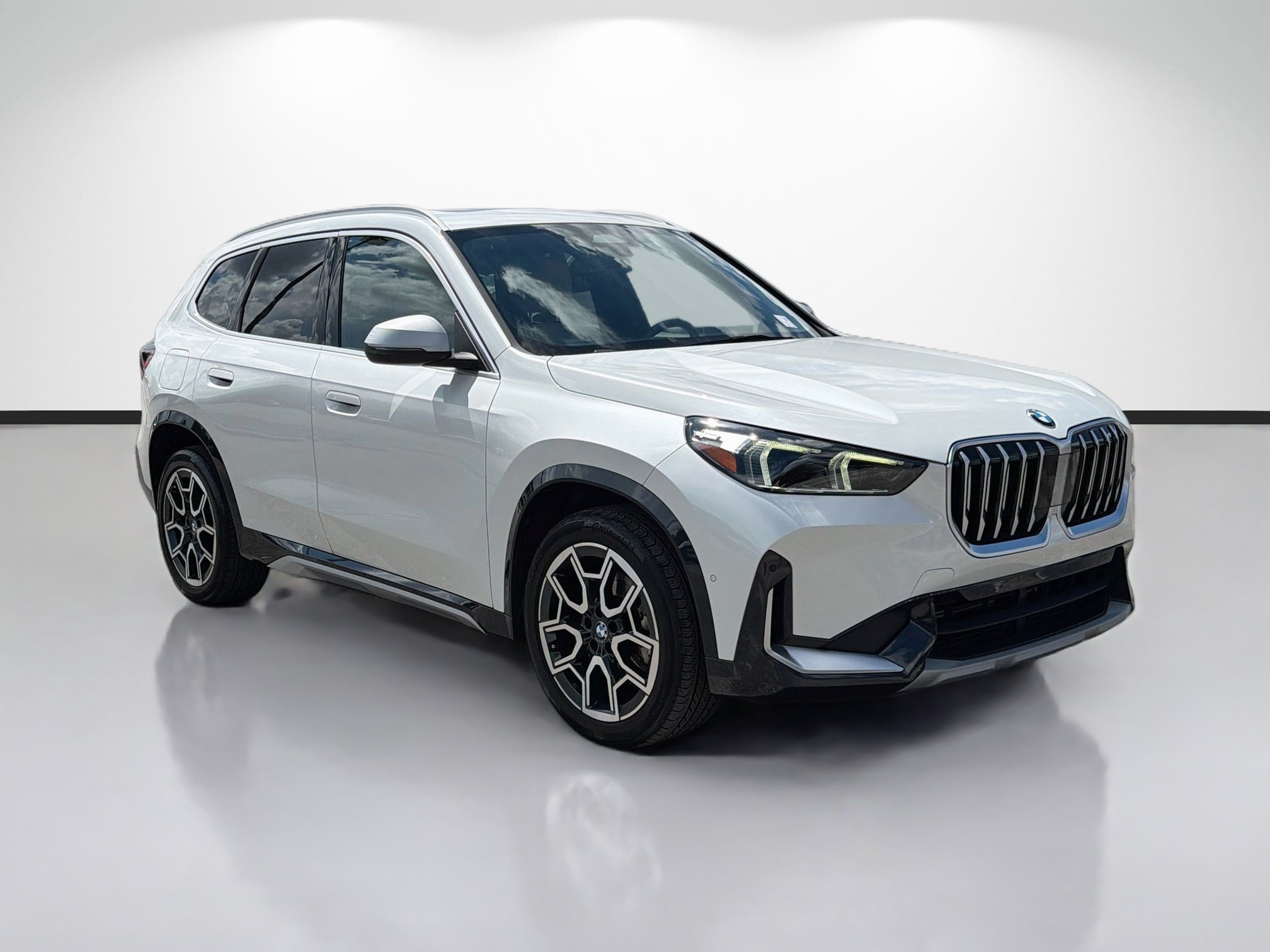 Used 2023 BMW X1 xDrive28i w/ Convenience Package