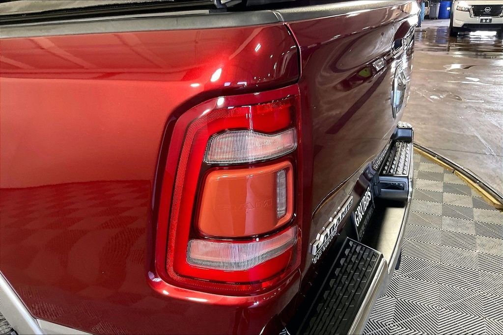 Used 2019 RAM 1500 Laramie AWD/4WD image 40