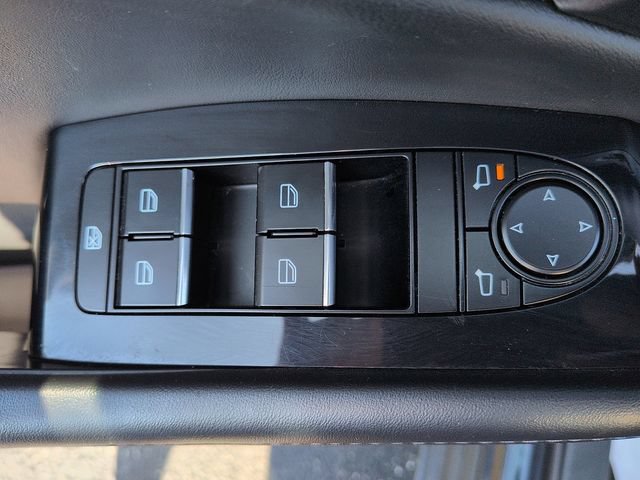 Used 2025 MAZDA CX-30 AWD 2.5 S w/ Preferred Package image 17