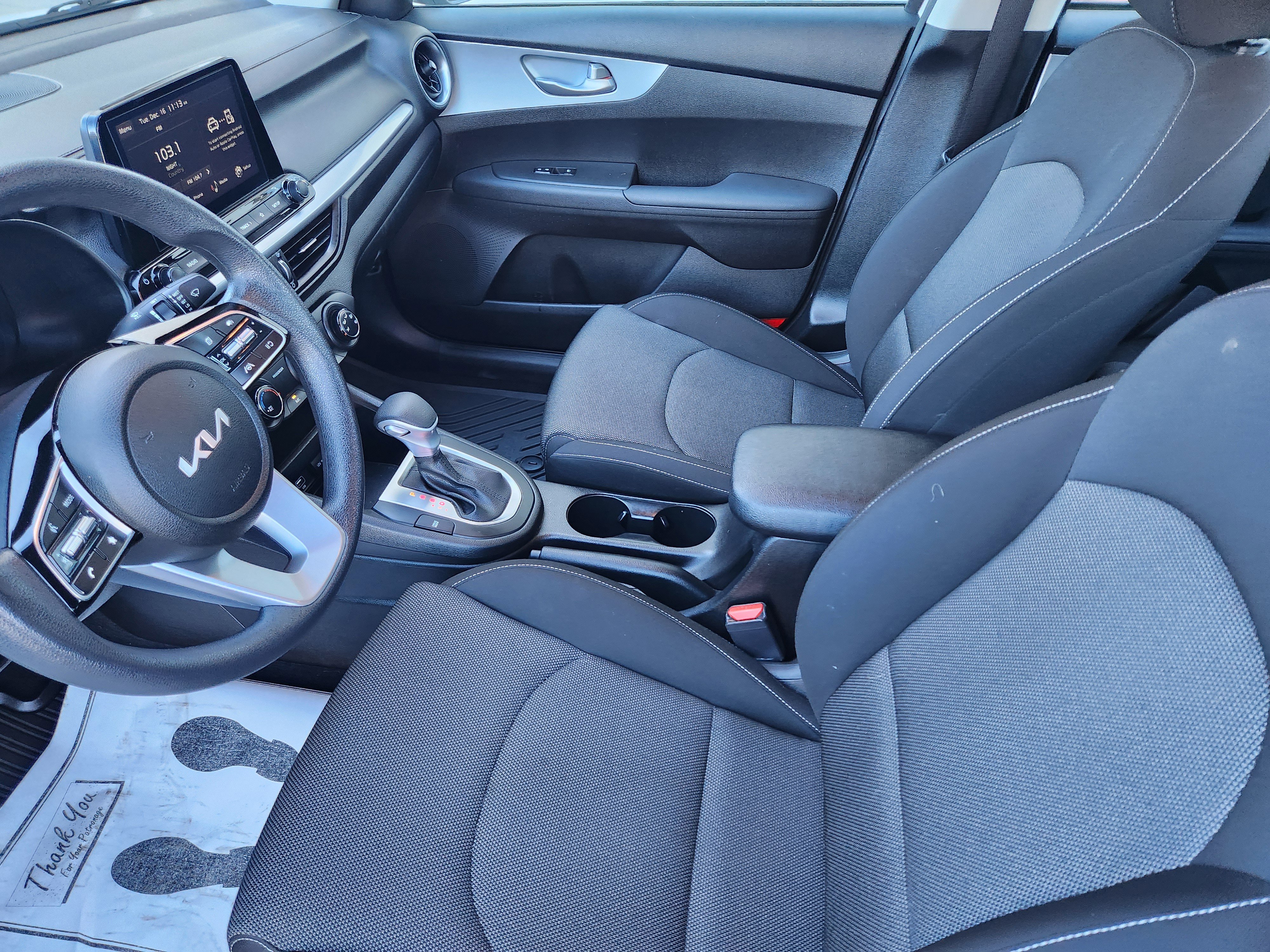 Used 2023 Kia Forte LXS w/ LXS Technology Package image 7