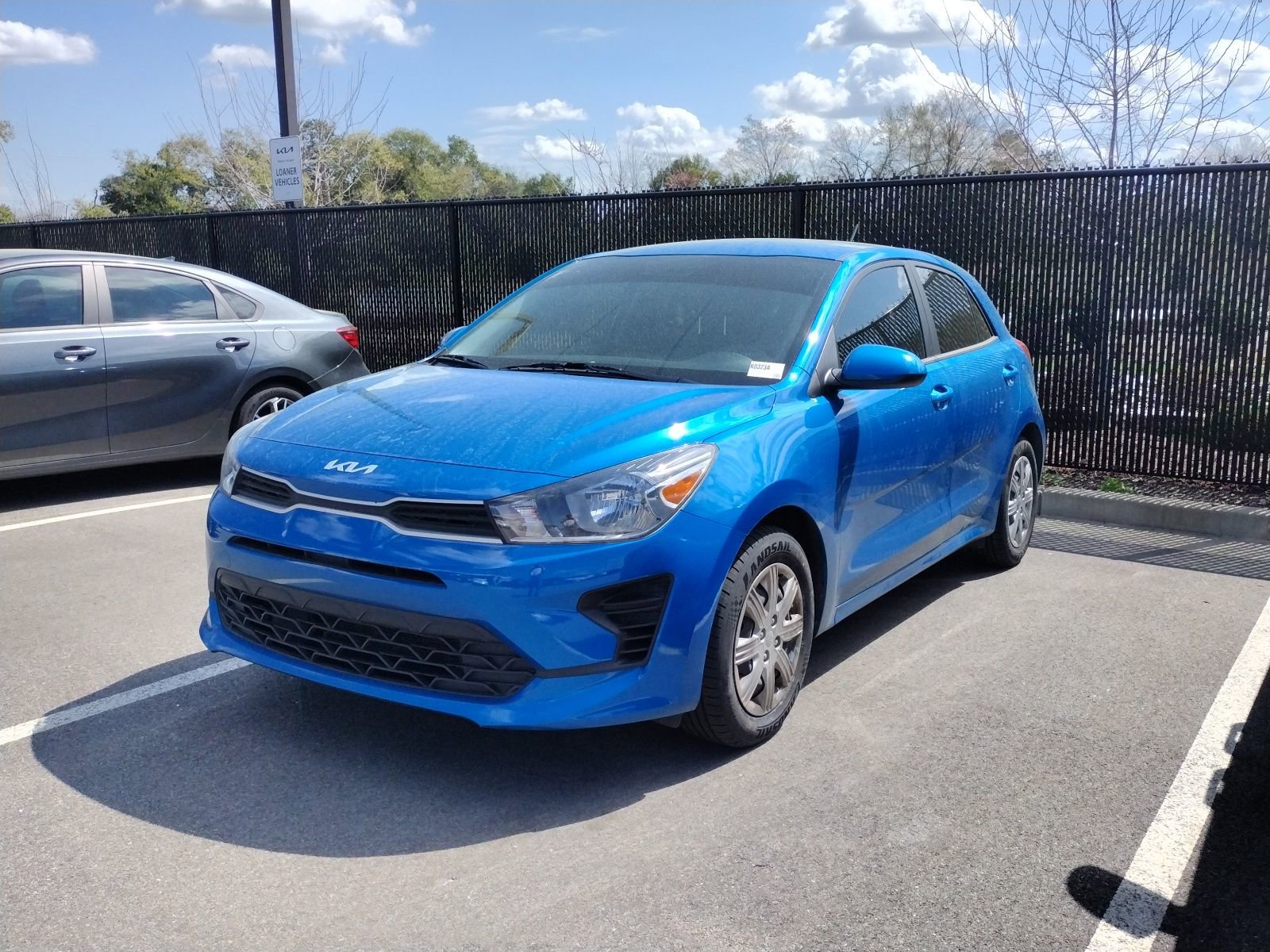 Used 2023 Kia Rio S image 3