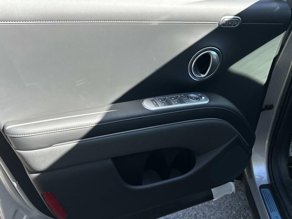 New 2026 Hyundai Palisade Calligraphy image 17