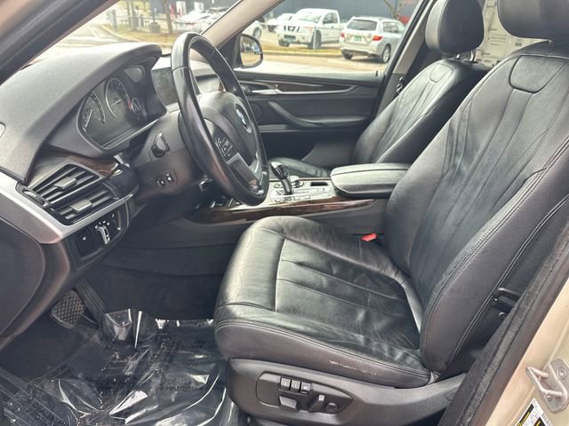 Used 2015 BMW X5 xDrive35d image 9