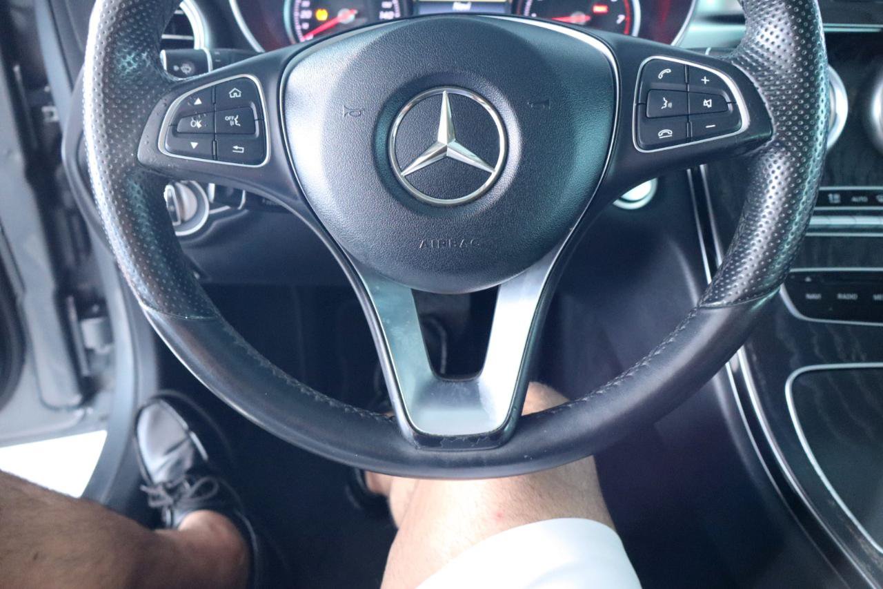 Used 2017 Mercedes-Benz C 300 4MATIC Sedan w/ Premium 1 Package image 19