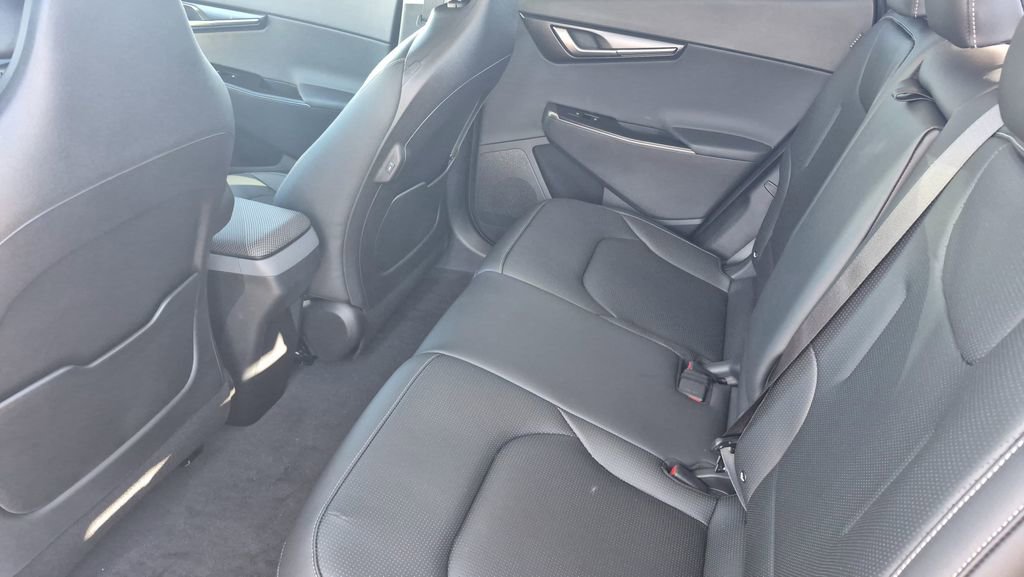 New 2025 Kia EV6 Wind image 12