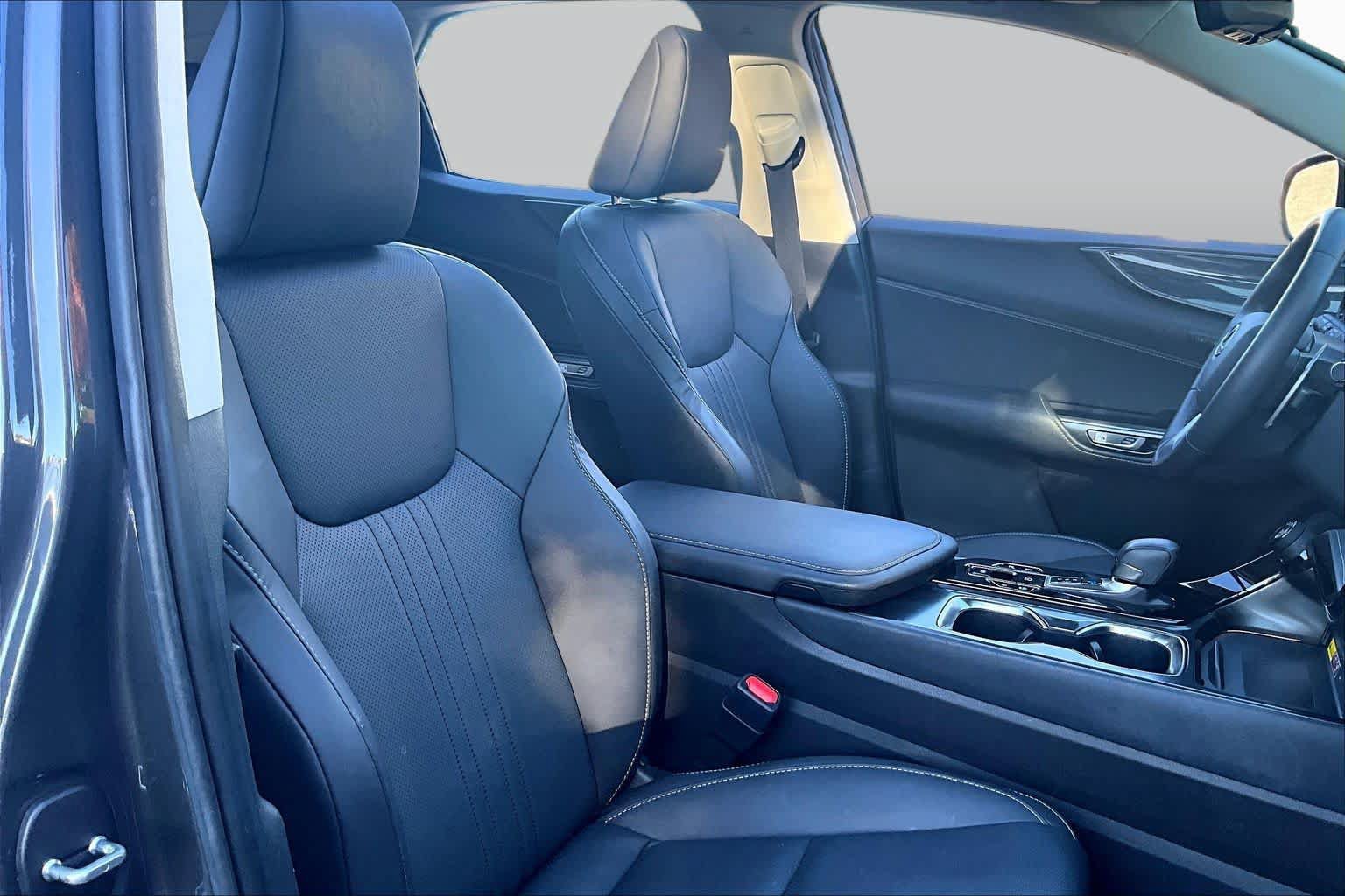 Used 2023 Lexus NX 350 AWD image 9