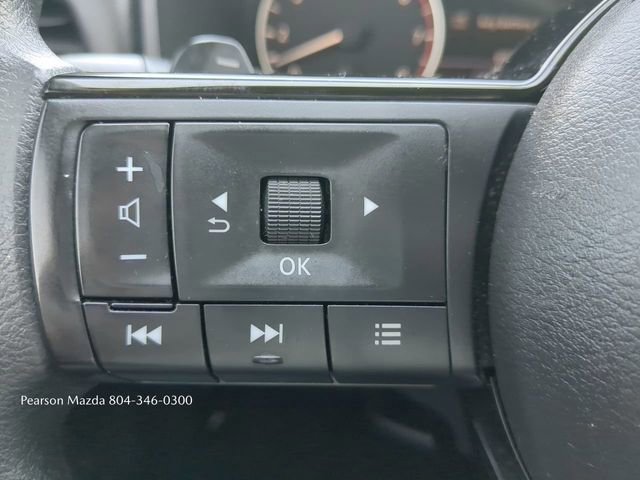 Used 2021 Nissan Rogue SV image 23