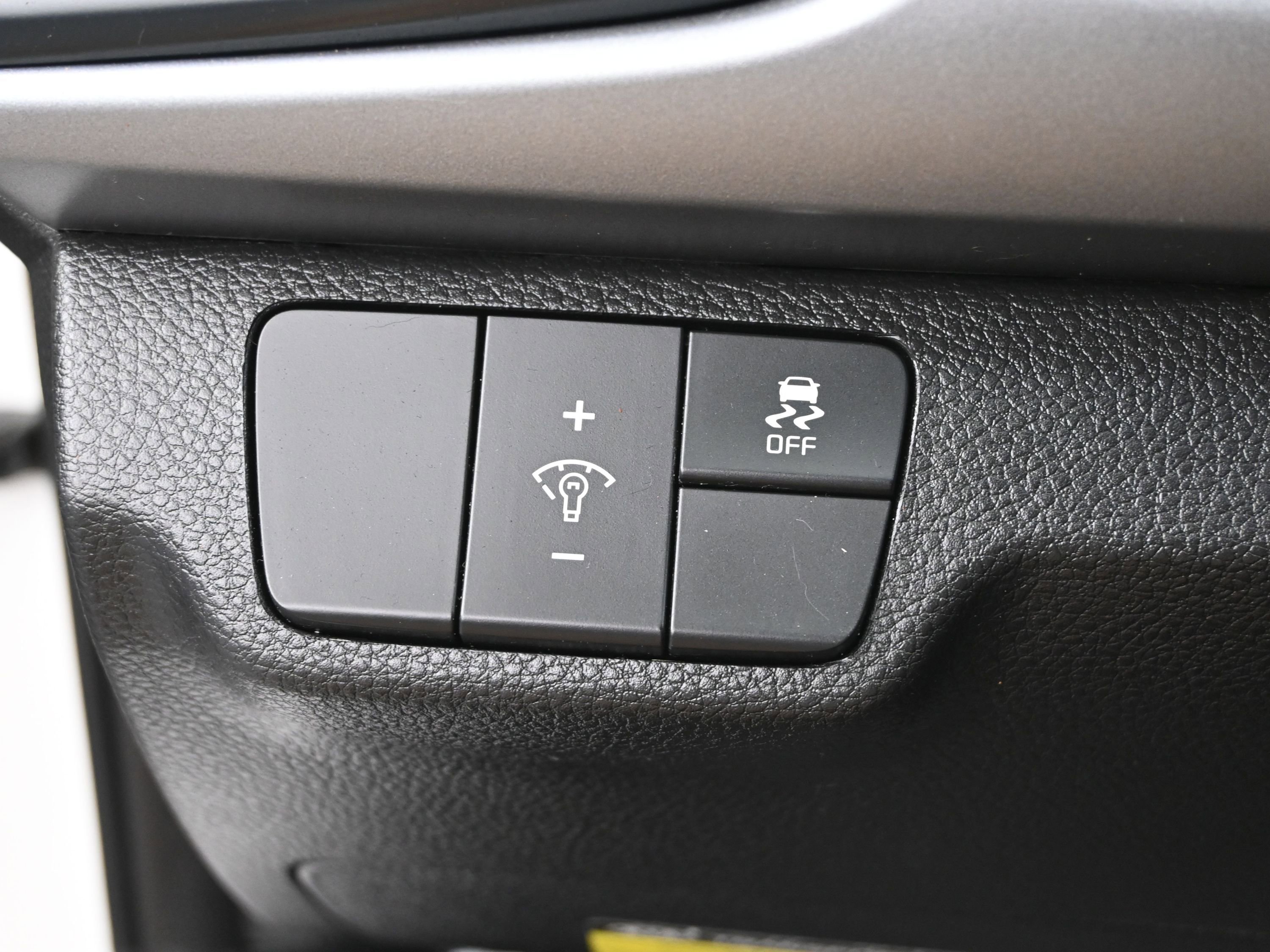 Used 2020 Kia Rio S w/ Technology Package FWD image 12