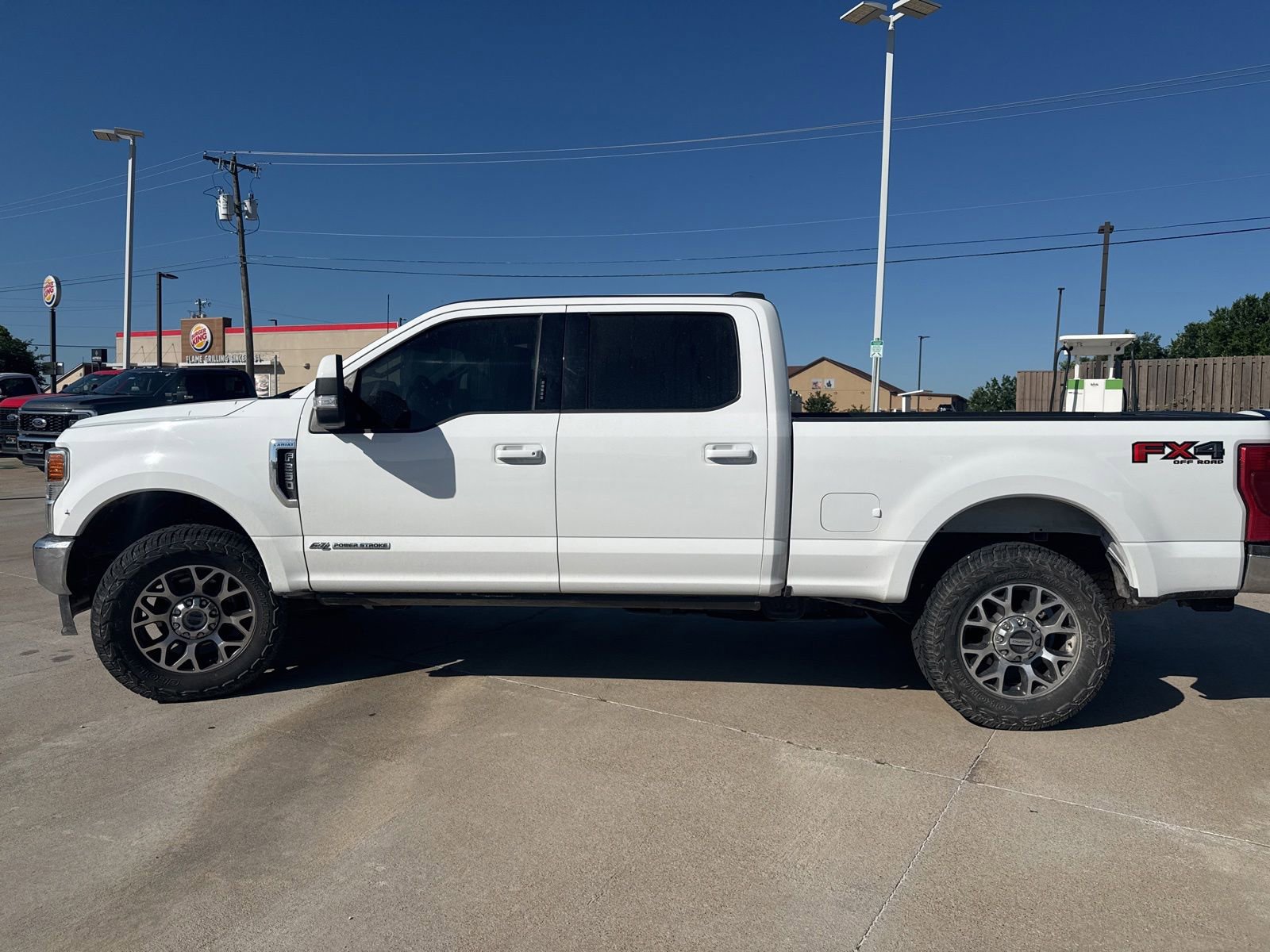 Used 2022 Ford F250 Lariat w/ Lariat Value Package AWD/4WD image 7